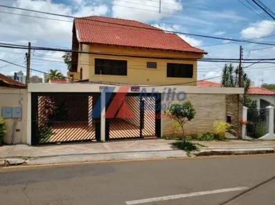 Casa com 4 Quartos à venda, 487m² no Iguaçu, Londrina