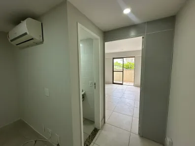 Sala Comercial à venda, 32m² no Recreio dos Bandeirantes, Rio de Janeiro