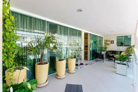 Casa com 5 Quartos à venda, 450m² no Vital Brazil, Niterói