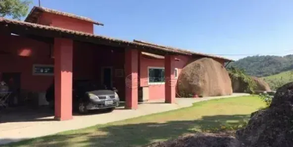 Fazenda/Sítio com 3 Quartos à venda, 322m² no Centro, Itupeva