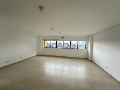 Ponto Comercial à venda, 46m² no Setor Bueno, Goiânia