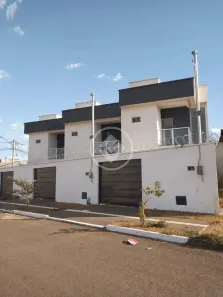 Sobrado com 2 Quartos à venda, 71m² no Residencial Tuzimoto, Goiânia