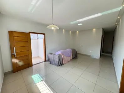 Casa com 3 Quartos para alugar, 100m² no Ana Lúcia, Sabará