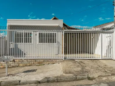 Casa com 3 Quartos à venda, 275m² no Santa Amélia, Belo Horizonte