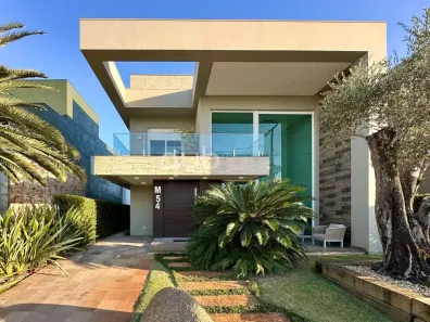 Sobrado com 5 Quartos à venda, 287m² no , Capão da Canoa