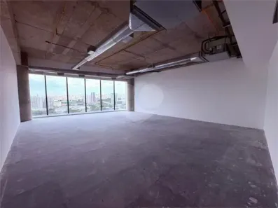 Sala Comercial para alugar, 101m² no Parque Industrial Tomas Edson, São Paulo