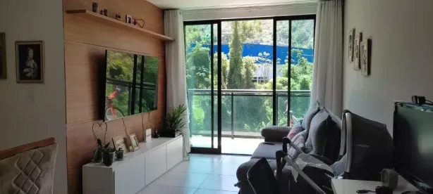 Apartamento com 2 Quartos à venda, 71m² no Samambaia, Petrópolis