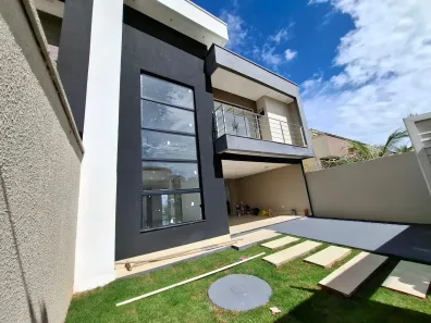 Sobrado com 3 Quartos à venda, 250m² no Setor Gentil Meireles, Goiânia