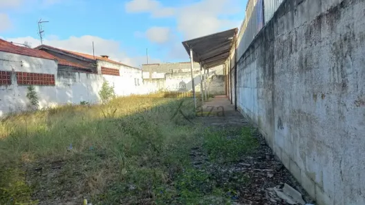 Lote/Terreno à venda, 300m² no Parque Industrial, São José dos Campos