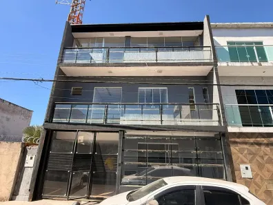 Casa de Condomínio com 3 Quartos para alugar, 300m² no Setor Habitacional Vicente Pires, Brasília