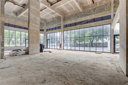 Ponto Comercial à venda, 109m² no Jardim Santo Amaro, São Paulo
