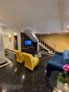 Sobrado com 3 Quartos para venda ou aluguel, 268m² no Cidade Maia, Guarulhos