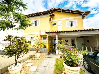 Casa de Condomínio com 5 Quartos à venda, 206m² no Itaipu, Niterói