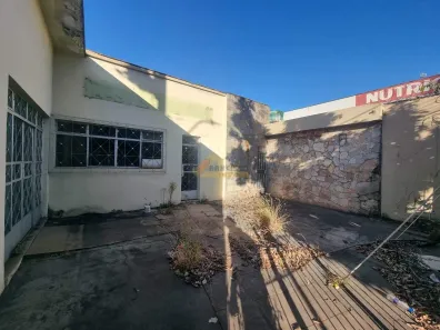 Imóvel Comercial com 5 Quartos à venda, 197m² no Centro, Divinópolis