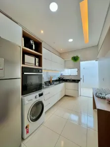 Casa de Condomínio com 2 Quartos para alugar, 60m² no Flores, Manaus