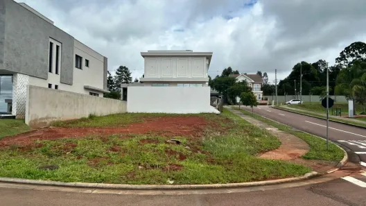 Lote/Terreno à venda, 311m² no Jardim Carvalho, Ponta Grossa