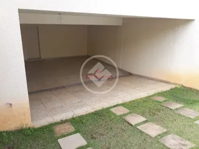 Casa com 3 Quartos à venda, 385m² no Santa Lúcia, Belo Horizonte