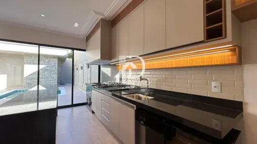 Casa de Condomínio com 3 Quartos à venda, 240m² no Condomínio Vilage La Montagne, São José do Rio Preto