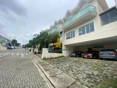 Sobrado com 4 Quartos à venda, 224m² no Vila Rio de Janeiro, Guarulhos