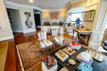 Apartamento com 3 Quartos à venda, 241m² no Vila Suzana, São Paulo