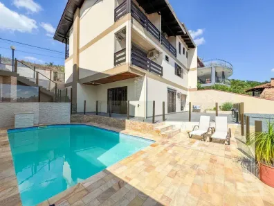 Casa com 4 Quartos à venda, 336m² no Escola Agrícola, Blumenau