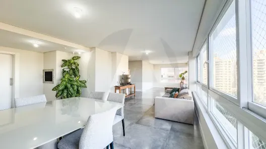 Apartamento com 4 Quartos para alugar, 208m² no Rio Branco, Porto Alegre