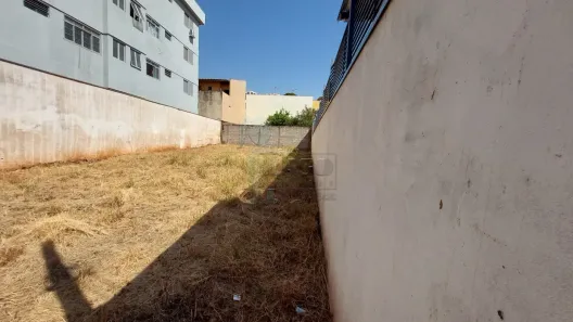 Lote/Terreno à venda, 250m² no Condomínio Itamaraty, Ribeirão Preto