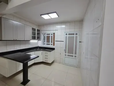 Casa com 3 Quartos à venda, 90m² no Vila Silveira, Barueri
