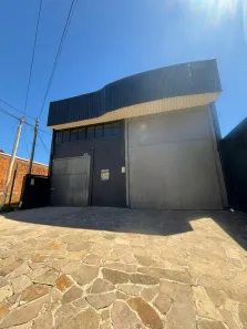 Galpão/Depósito/Armazém para alugar, 227m² no Centro, Caxias do Sul
