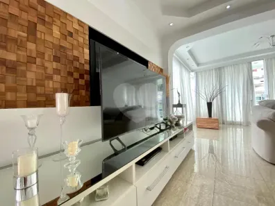 Sobrado com 4 Quartos à venda, 201m² no Jardim Franca, São Paulo