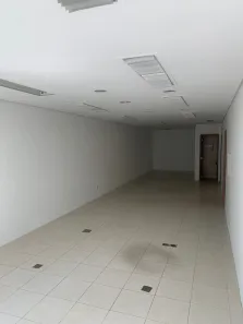 Sala Comercial para alugar, 80m² no Centro Histórico, Porto Alegre