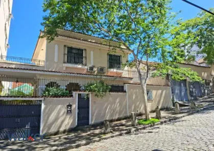 Casa com 3 Quartos à venda, 120m² no Vila Isabel, Rio de Janeiro