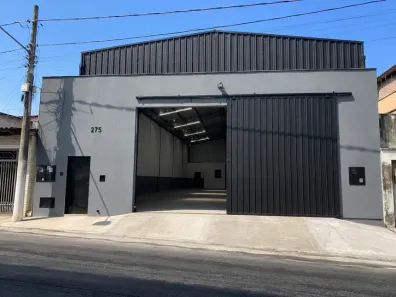 Flat com 1 Quarto para alugar, 500m² no Saracuruna, Duque de Caxias