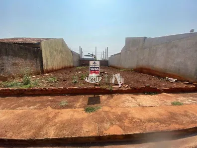 Lote/Terreno à venda, 250m² no Jardim Pioneiros, Londrina
