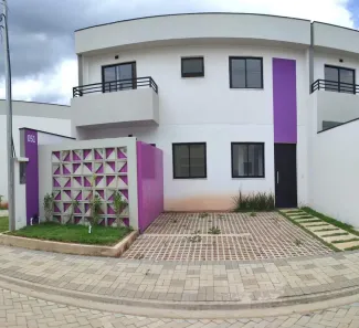 Casa com 2 Quartos à venda, 67m² no Jardim Petrópolis, Cotia