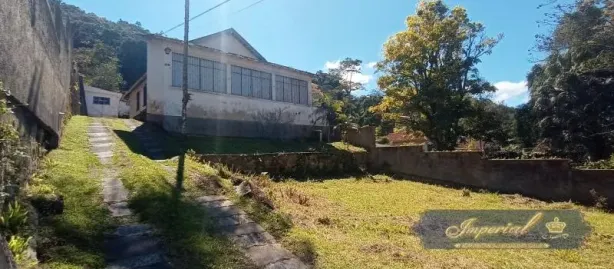 Casa com 5 Quartos à venda, 200m² no Quarteirão Ingelheim, Petrópolis
