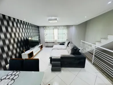 Casa de Condomínio com 3 Quartos à venda, 163m² no Jardim Regina, São Paulo