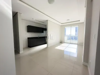 Apartamento com 2 Quartos à venda, 65m² no Barreiros, São José