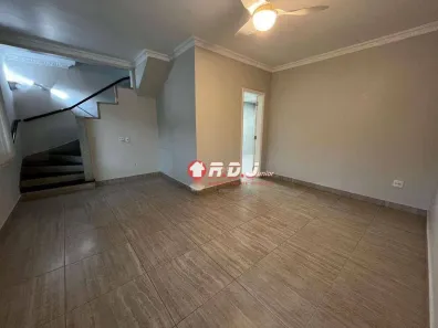 Sobrado com 3 Quartos para alugar, 236m² no Embaré, Santos