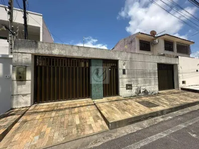 Casa com 3 Quartos à venda, 300m² no Farolândia, Aracaju