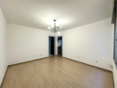 Apartamento com 2 Quartos para alugar, 71m² no Centro, Santa Maria
