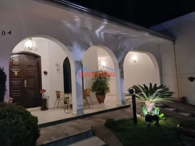 Casa com 3 Quartos à venda, 300m² no Jardim Ricetti, São Carlos