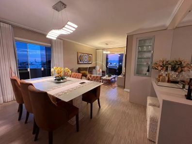 Apartamento com 3 Quartos à venda, 161m² no Balneário, Florianópolis