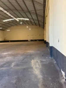 Galpão/Depósito/Armazém para alugar, 693m² no Jundiaí, Anápolis