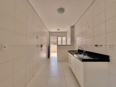 Apartamento com 2 Quartos para alugar, 115m² no Gonzaga, Santos
