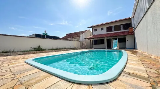 Sobrado com 5 Quartos à venda, 290m² no Guaratuba, Guaratuba