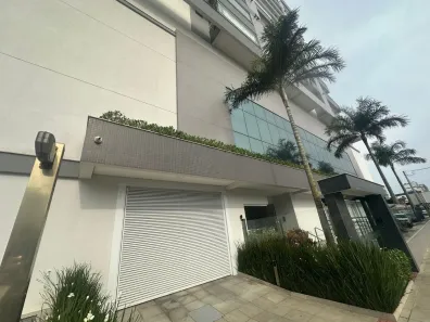 Apartamento com 2 Quartos à venda, 118m² no Kobrasol, São José