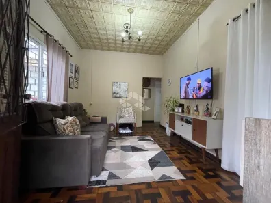 Casa com 3 Quartos à venda, 120m² no Passo da Areia, Porto Alegre