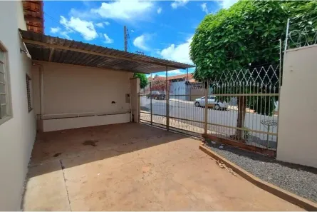 Casa com 2 Quartos à venda, 175m² no Jardim Arlindo Laguna, Ribeirão Preto
