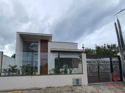 Casa com 2 Quartos à venda, 65m² no Terra Firme, Rio das Ostras